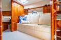 Riviera 5000 Sport Yacht