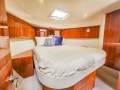 Riviera 5000 Sport Yacht