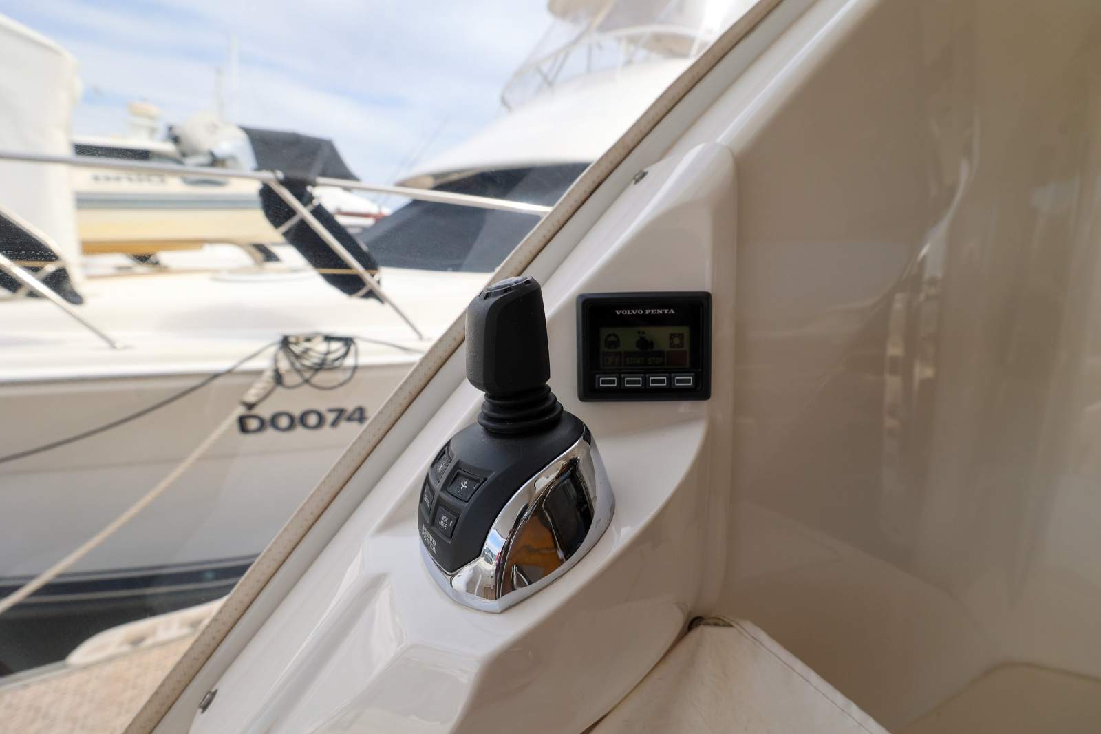 Riviera 43 Open Flybridge