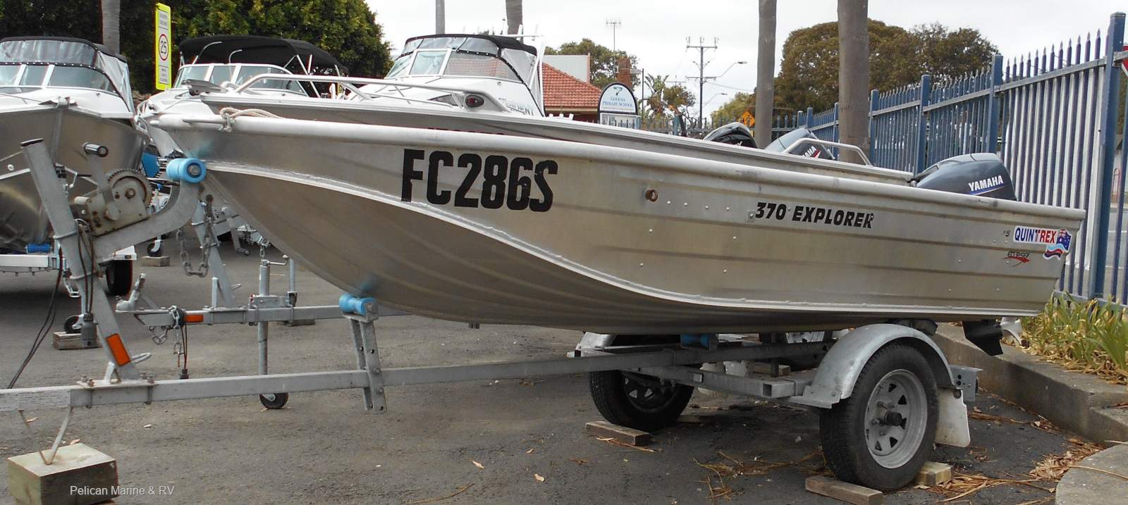 Quintrex 370 Explorer