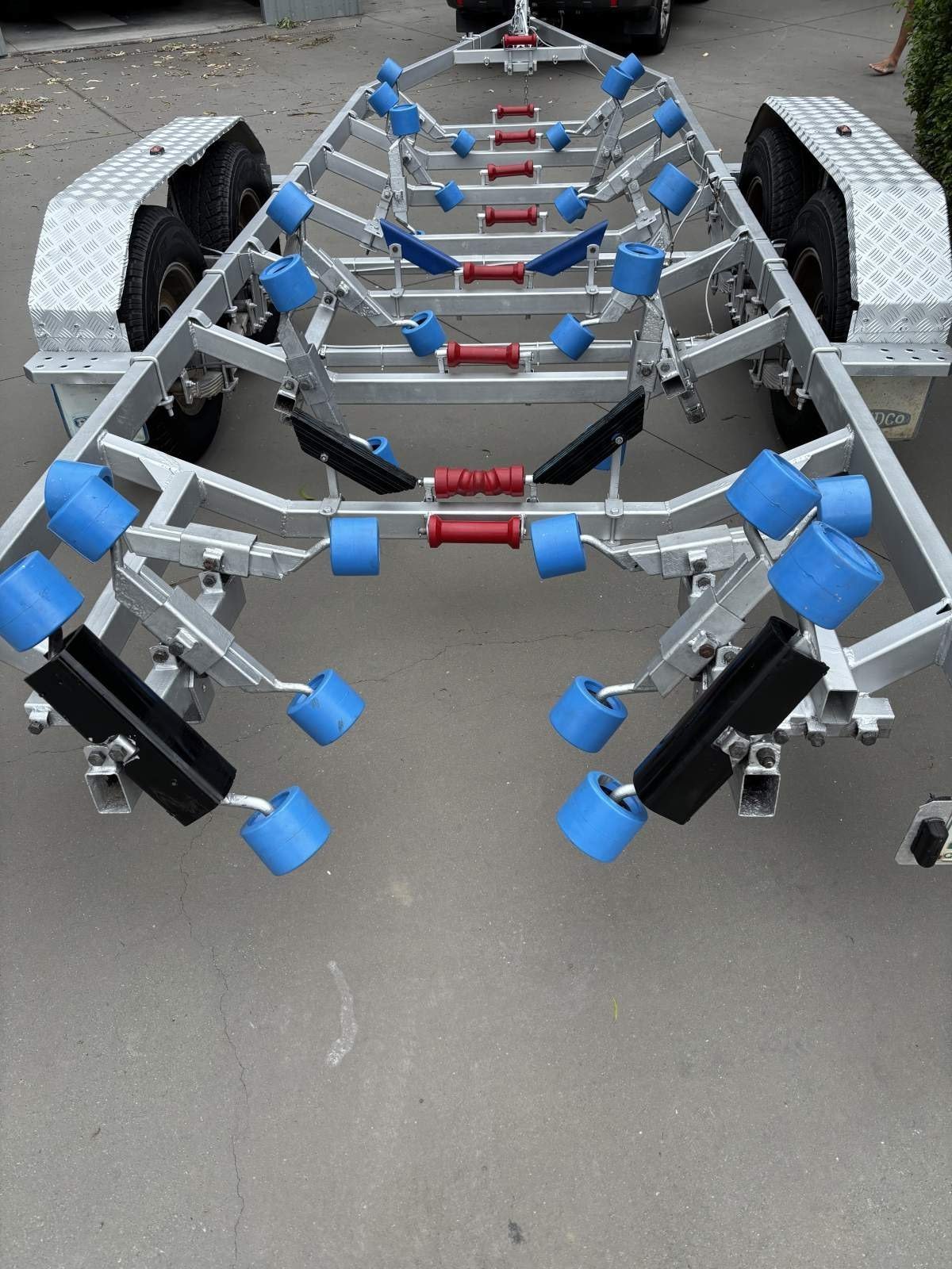 Boat trailer