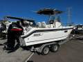 Boston Whaler 210 Outrage Wow very neat & tidy rig 225Hp 4Str Mercury 613hrs