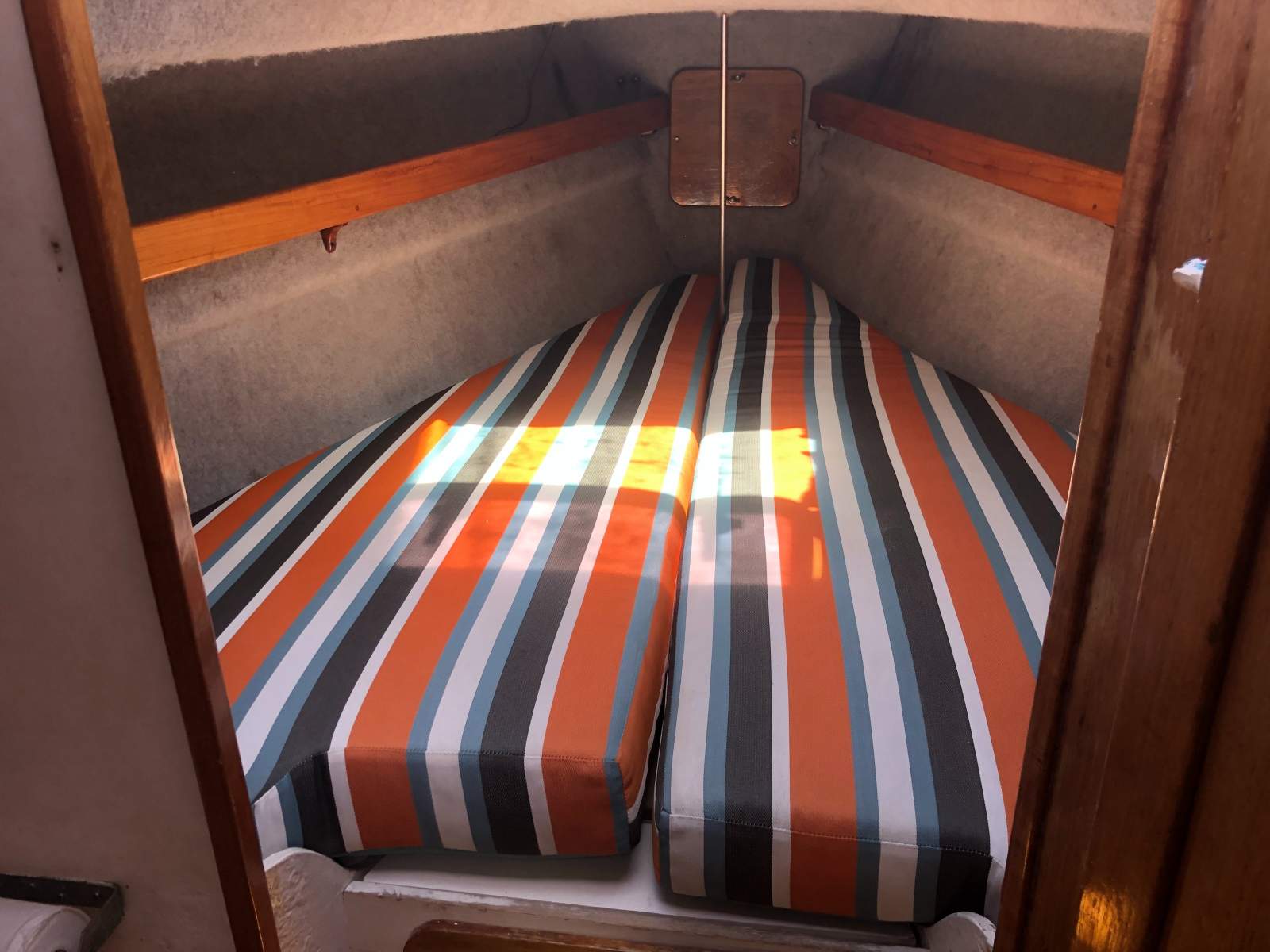 Ufo 34 New Photos New Price to Sell 29k ( Sydney Harbour)