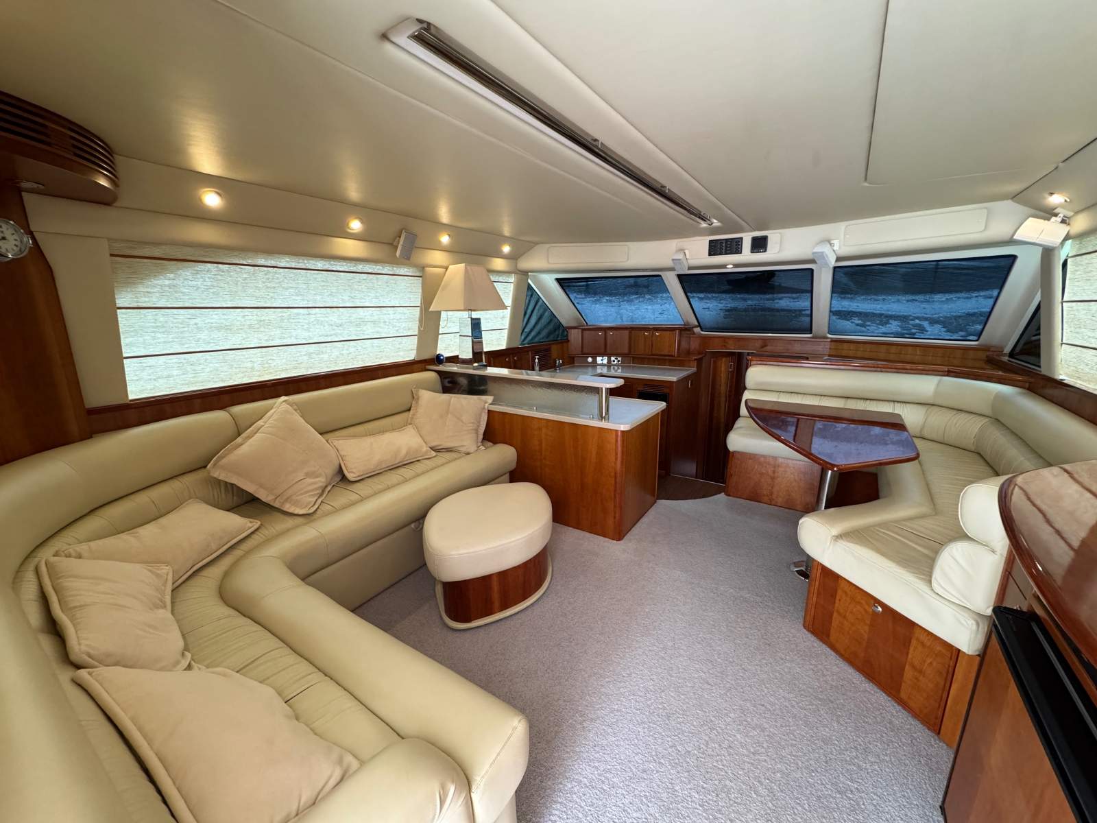 Riviera 47 Open Flybridge Series II
