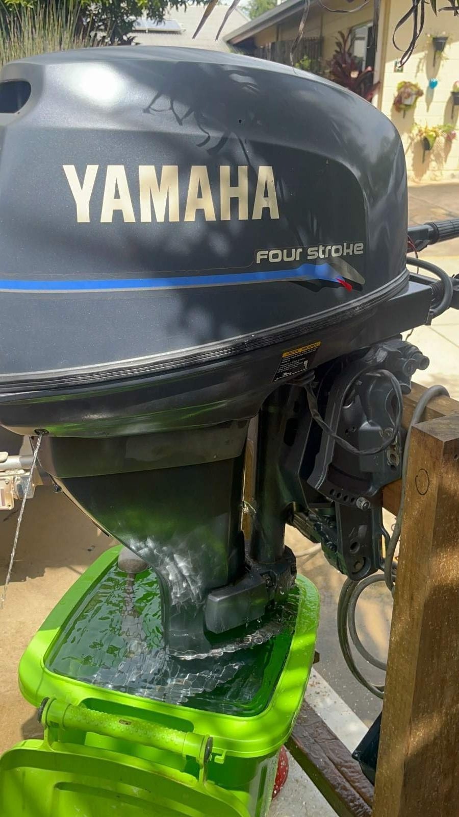 YAMAHA 4 Stroke