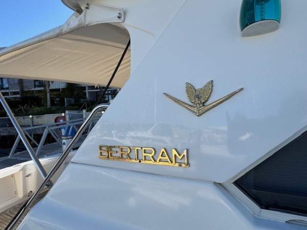LADY RIGBY Caribbean 40 Flybridge Cruiser Boat Brokers of Tasmania
