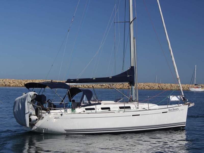 Dufour Grand Large 365