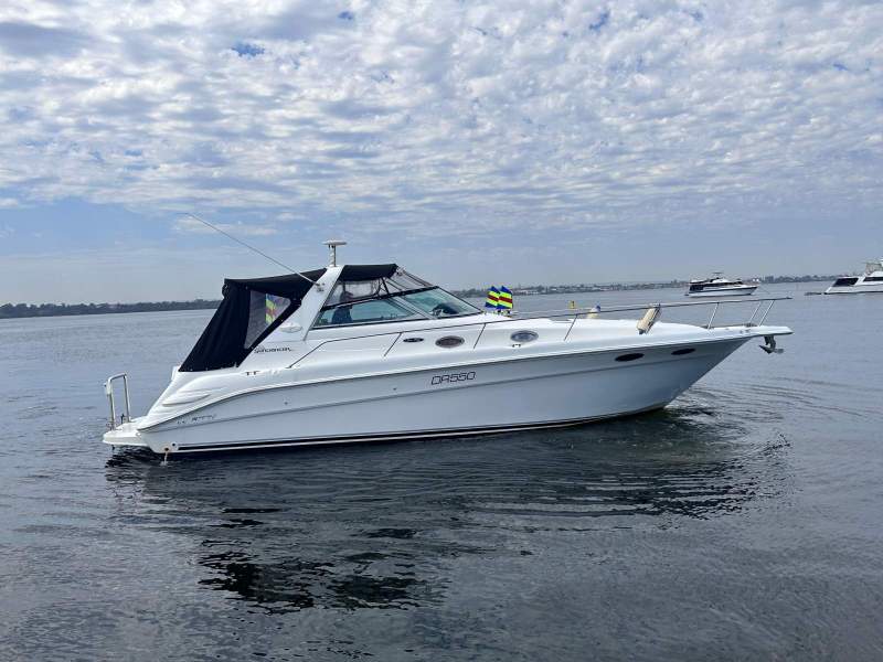 Sea Ray 330 Sundancer " Shaft Drive "