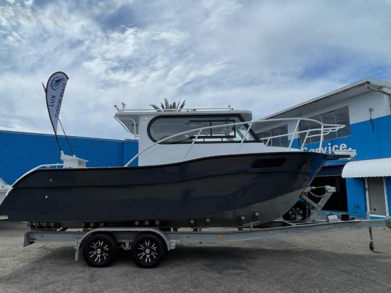 Lux Custom Boats 7700HT Ready to fit engine of your choice and sounder