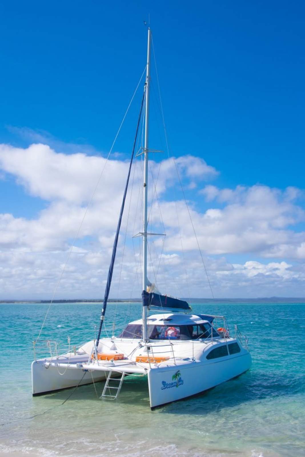 Seawind 1000 "Set Sail to Success: Dream On Cruises.