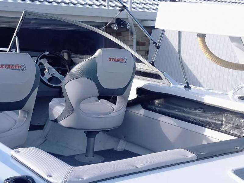 Stacer 489 Bay Master