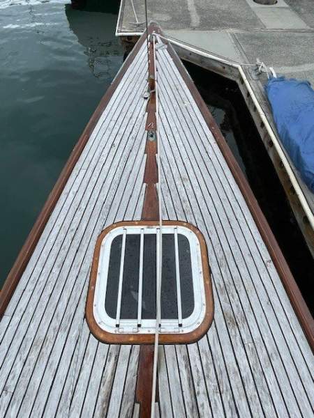 Metre Class Yacht 30 Square Built