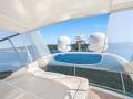 Princess P50 - Hydraulic swim platform