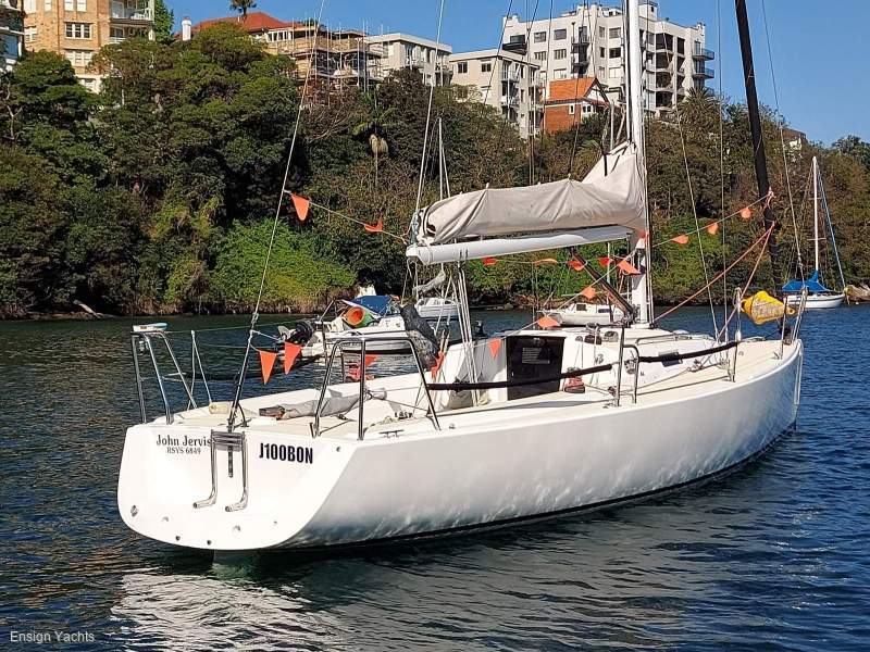 J Boats J/100