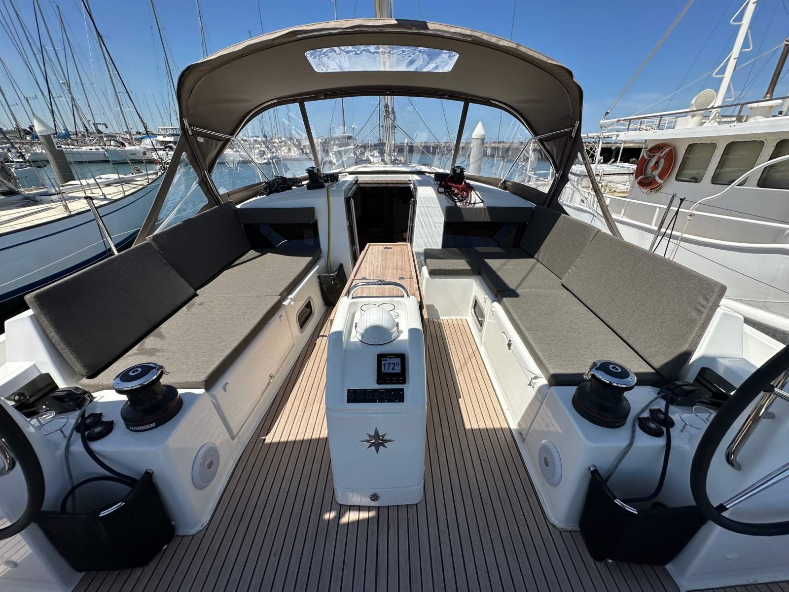 Jeanneau Sun Odyssey 490