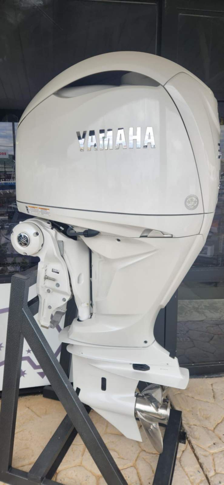 Yamaha F350 outboard demo model 9 hours