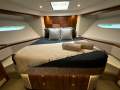 Riviera 6000 Sport Yacht Platinum Edition