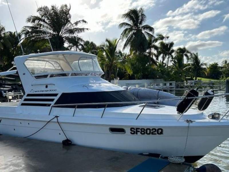 Seaquest 3000 Sports Bridge Twin Outboard