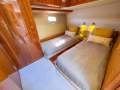 Riviera 5800 Sport Yacht