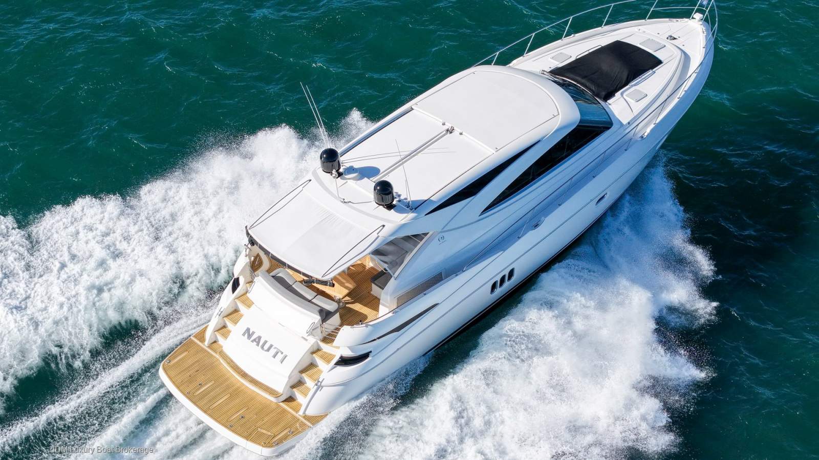 Riviera 5800 Sport Yacht