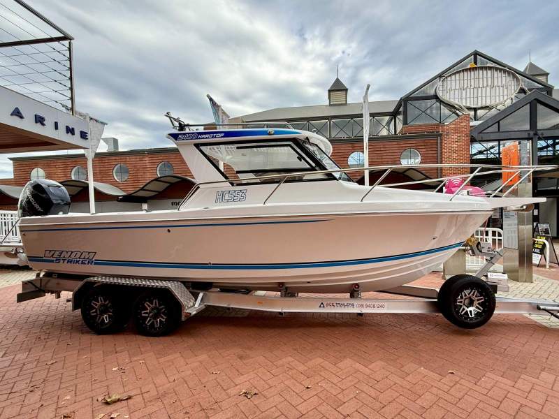 Venom 2400 Sports Hardtop - Exceptional Craftsmanship!