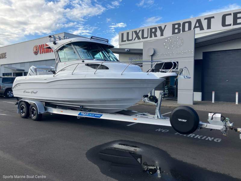 CruiseCraft Explorer 720HT Boat, Motor and Trailer Package