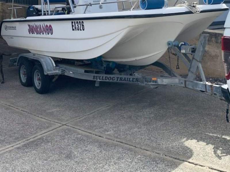 Ocean Whaler 565