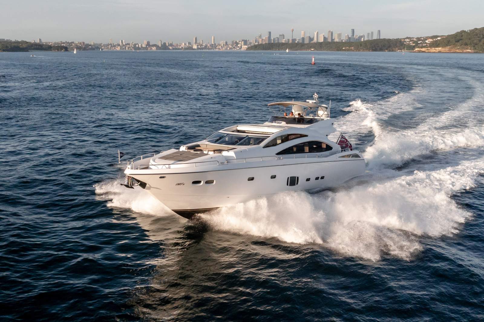 Sunseeker Predator 84