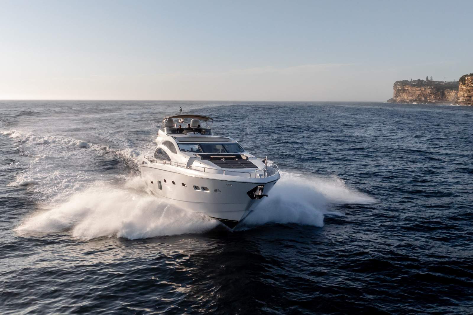 Sunseeker Predator 84