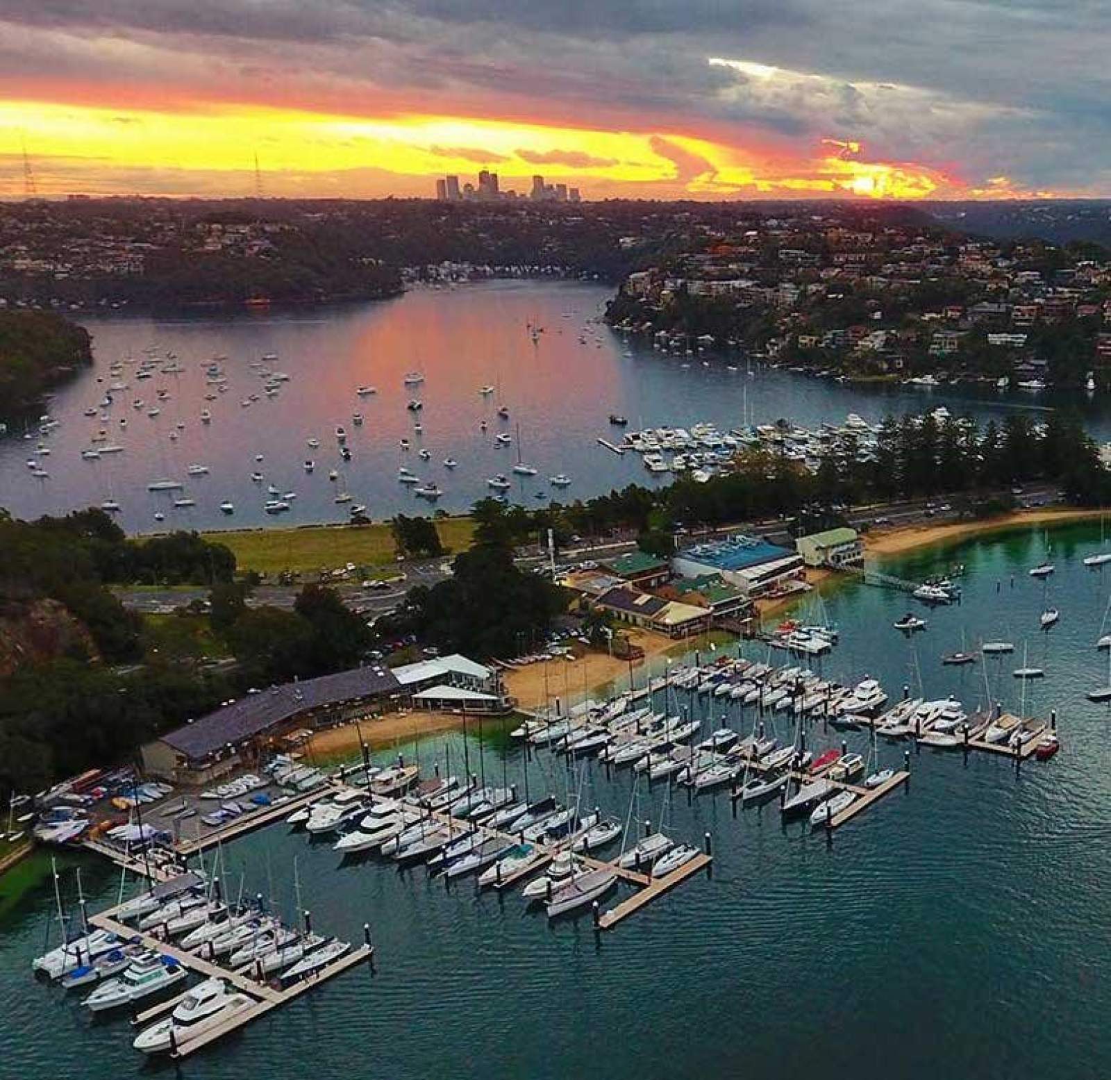Middle Harbour Yacht Club Marina Berths For Lease