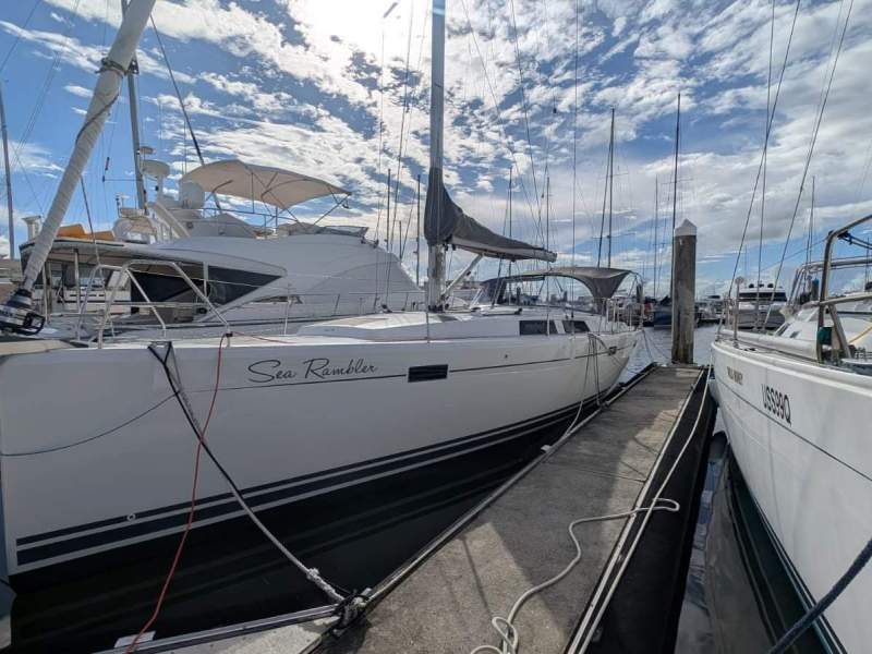 Hanse 415