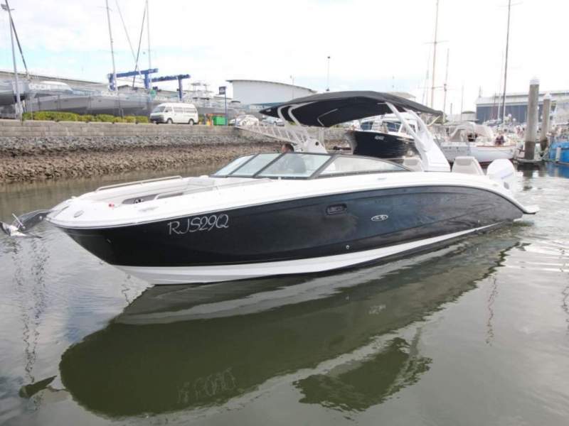 Sea Ray 290 SDX OB Bowrider