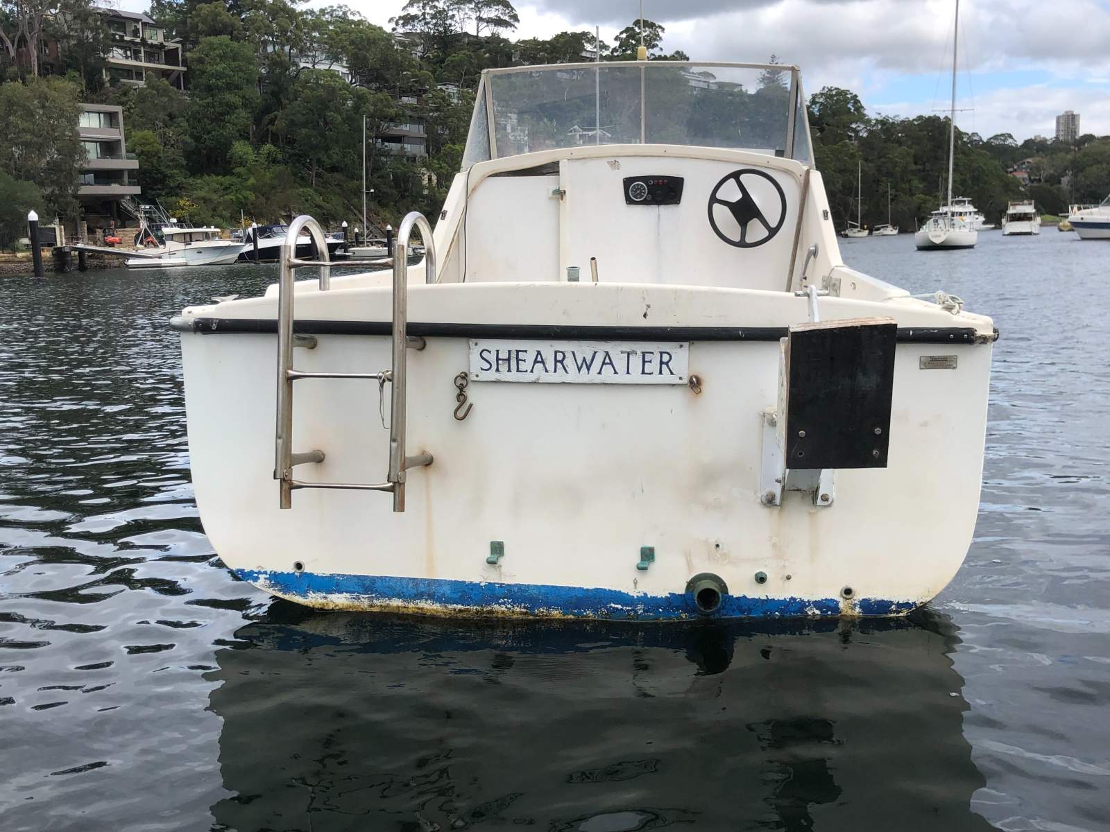 Kingston 580 Diesel Shaft Drive (Sydney Harbour)