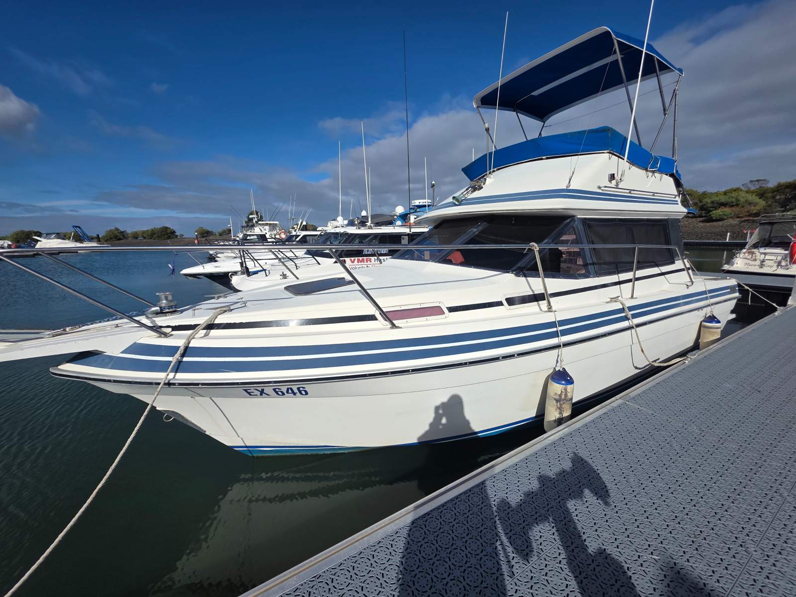 Markline 900 Flybridge