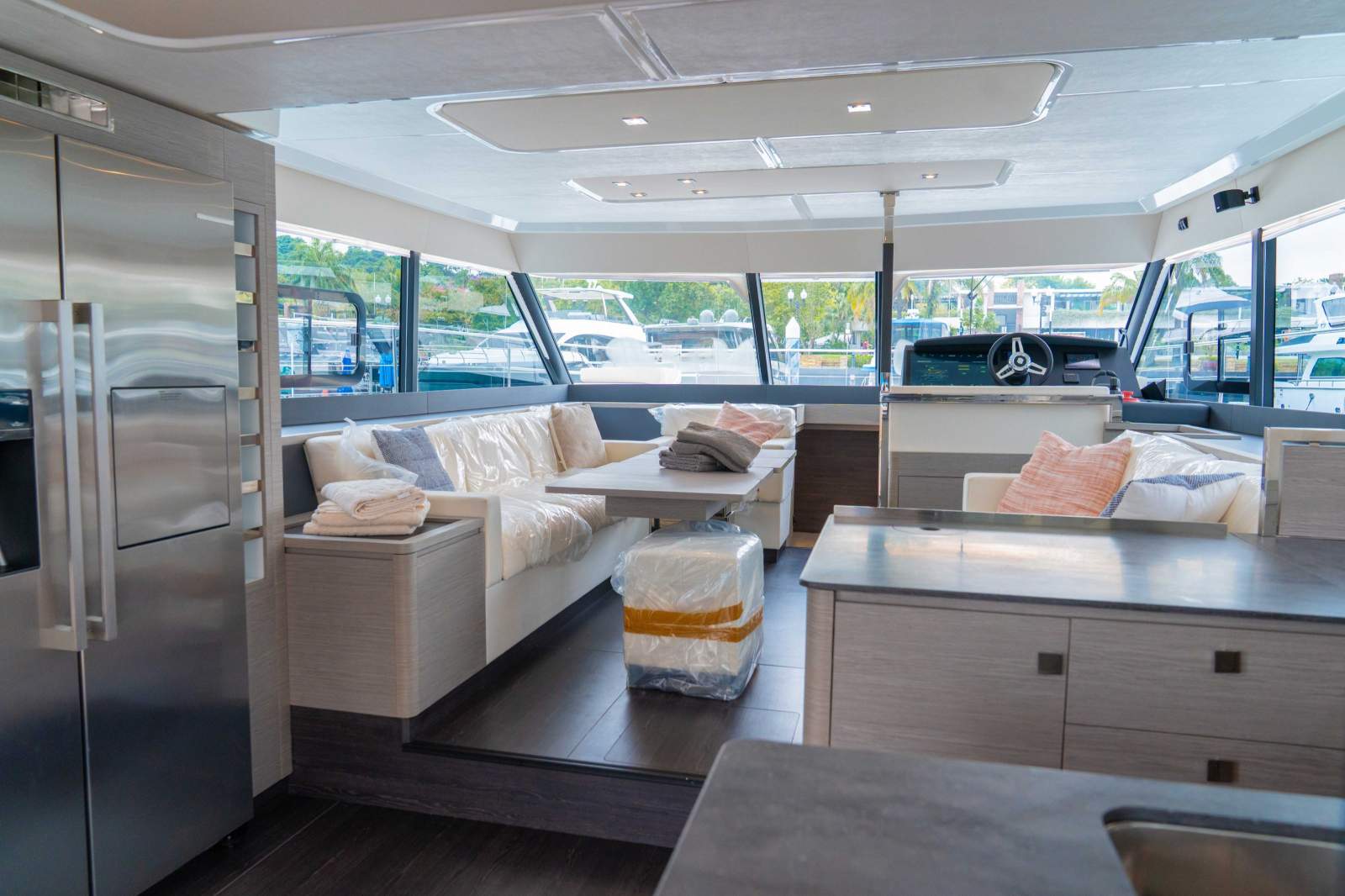 Fountaine Pajot MY6