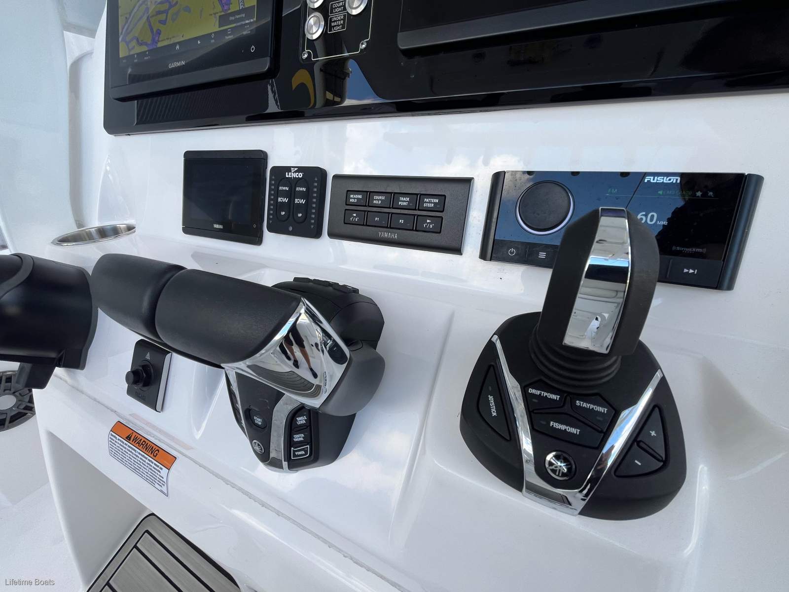 Sea Fox 268 Commander