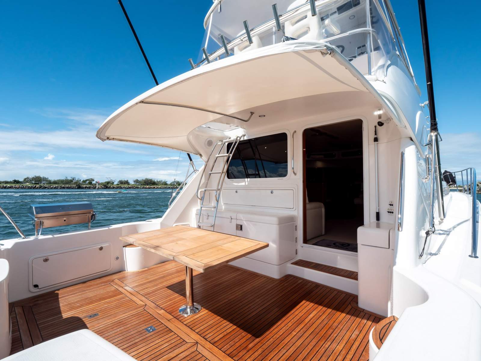 Riviera 47 Open Flybridge