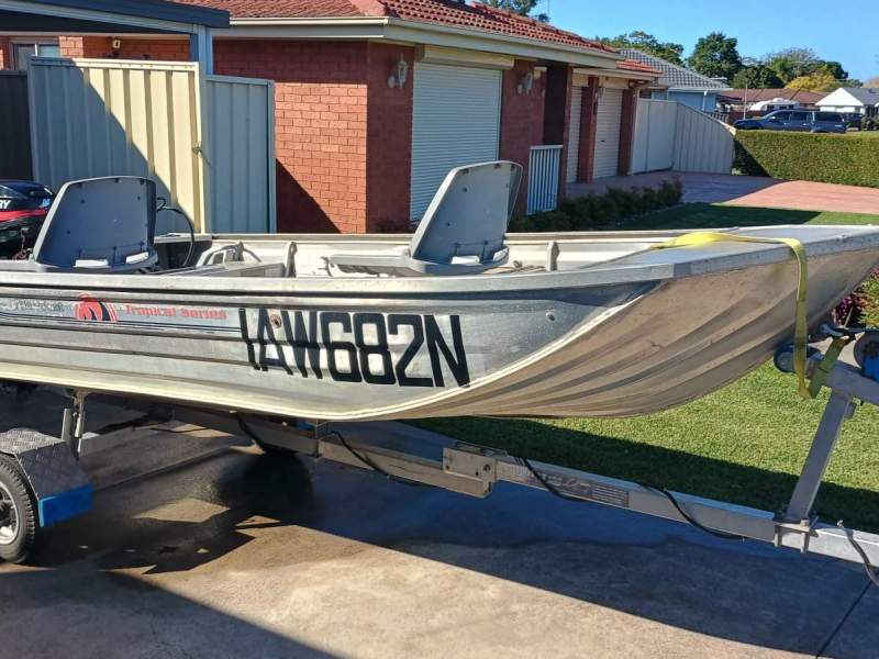 Savage 3.5 mtr savage with motor
