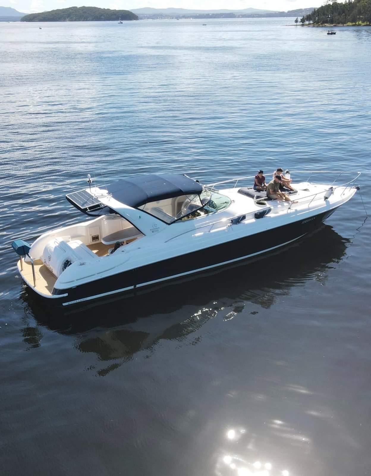 Riviera M430 Sports Cruiser
