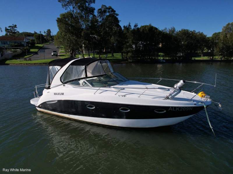 Maxum 3300 SCR