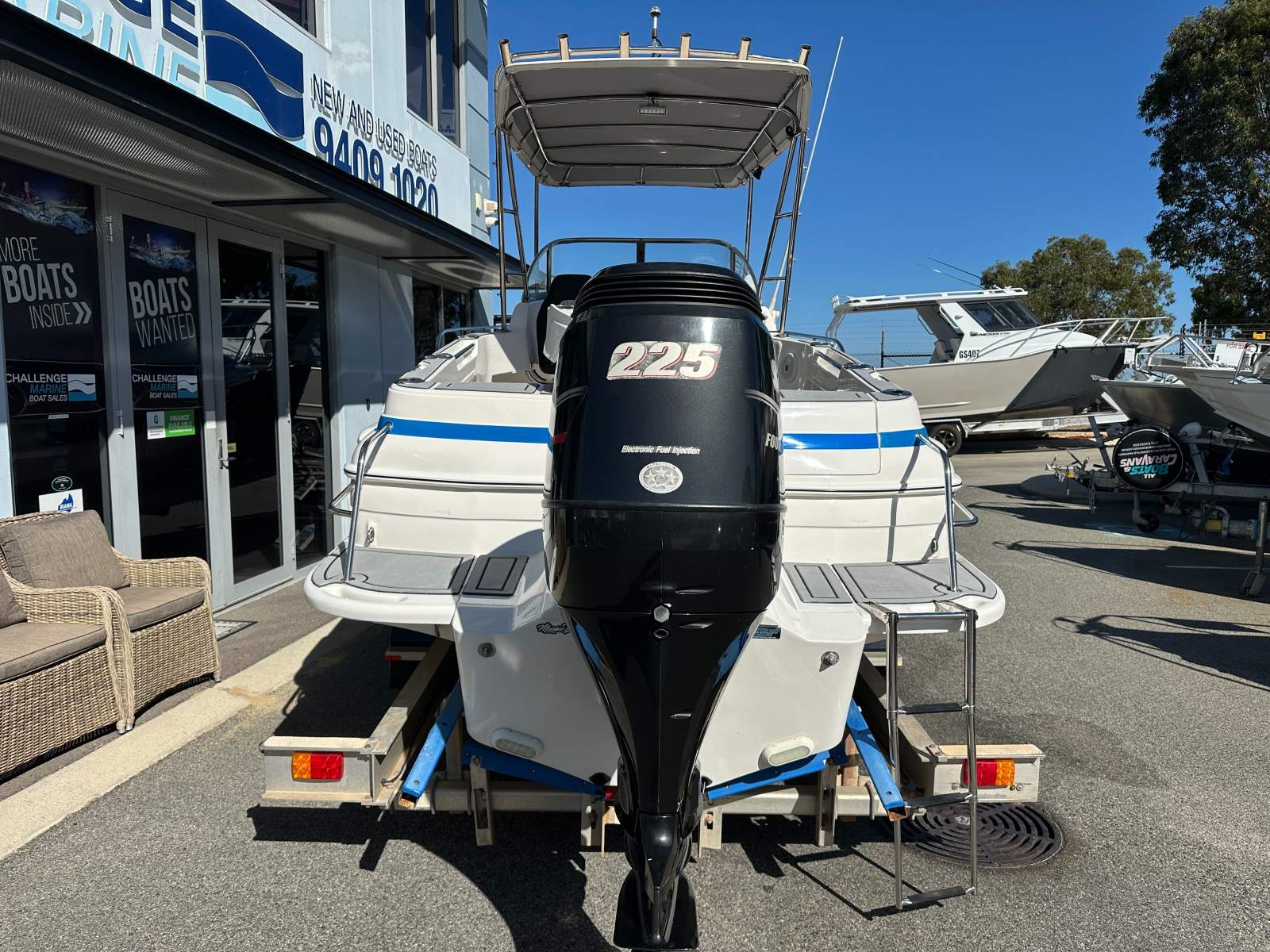 Haines Signature 700sb with Suzuki 2013 Model 225 HP 4 Stroke