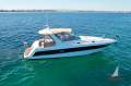 Mustang 3800 LE Sportscruiser with Seakeeper 3 Gyro
