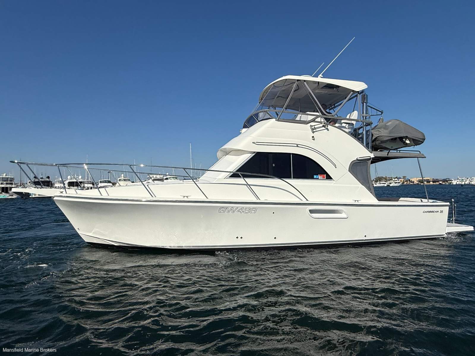 Caribbean 35 Flybridge Cruiser MK 3:The complete rig!