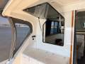 Caribbean 35 Flybridge Cruiser MK 3:Hopper window