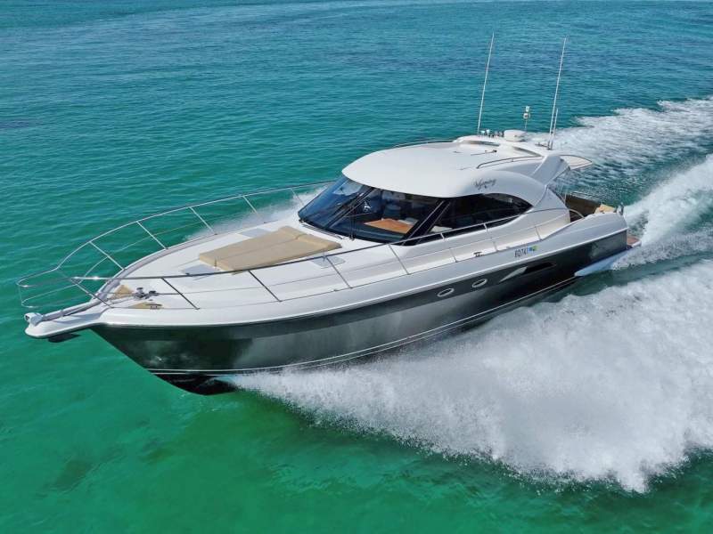 Riviera 5000 Sport Yacht - A fine example of this popular model