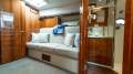 Riviera 5000 Sport Yacht