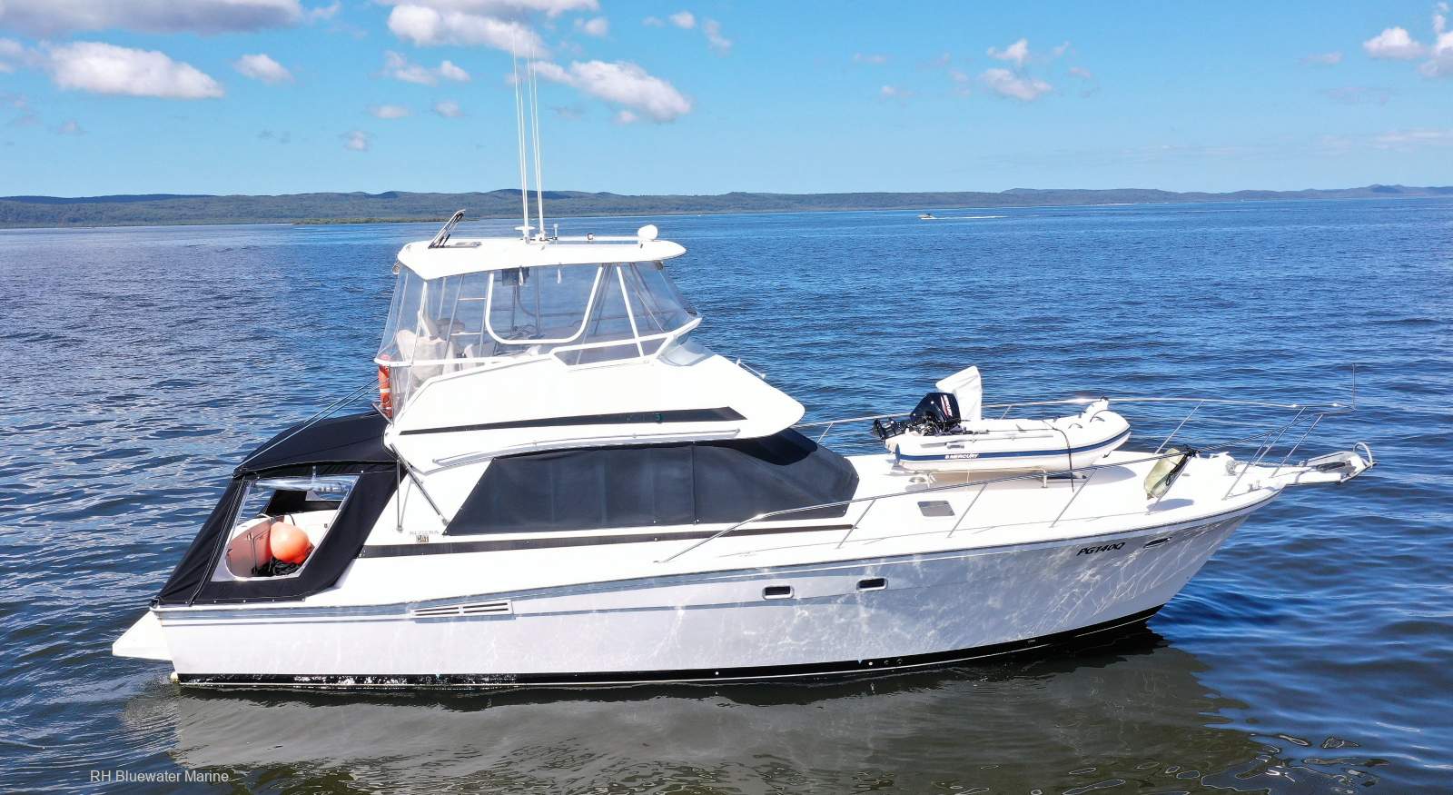 Riviera 42 Open Flybridge