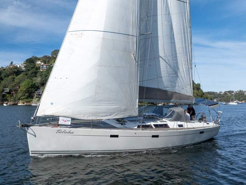 Hanse 470E -Elite class offshore-equipped performance cruiser