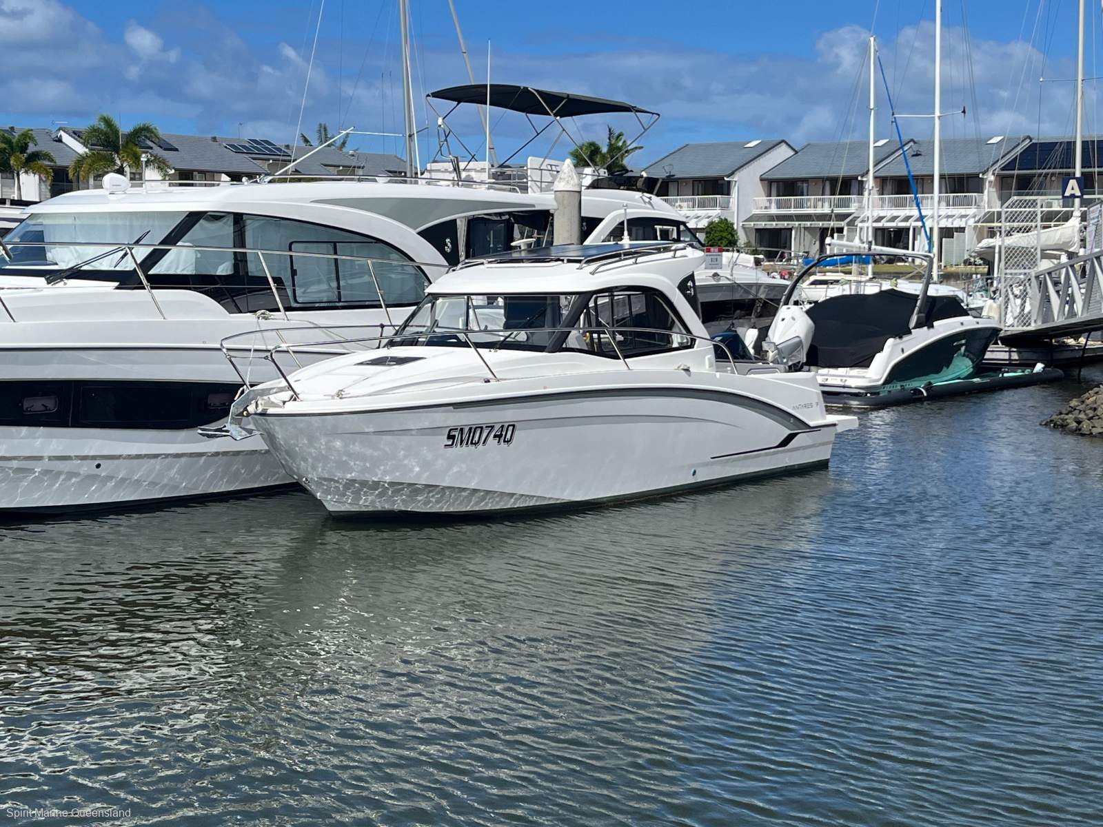 Beneteau Antares 7 v2 OB