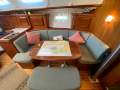 Beneteau 393 - Roomy 2 Cabin version "Sancerre"